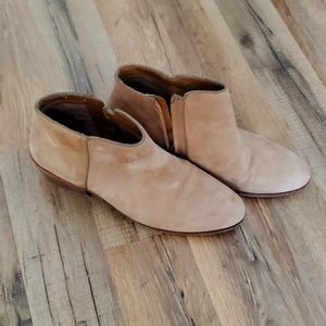 Sam Edelman petty booties 9